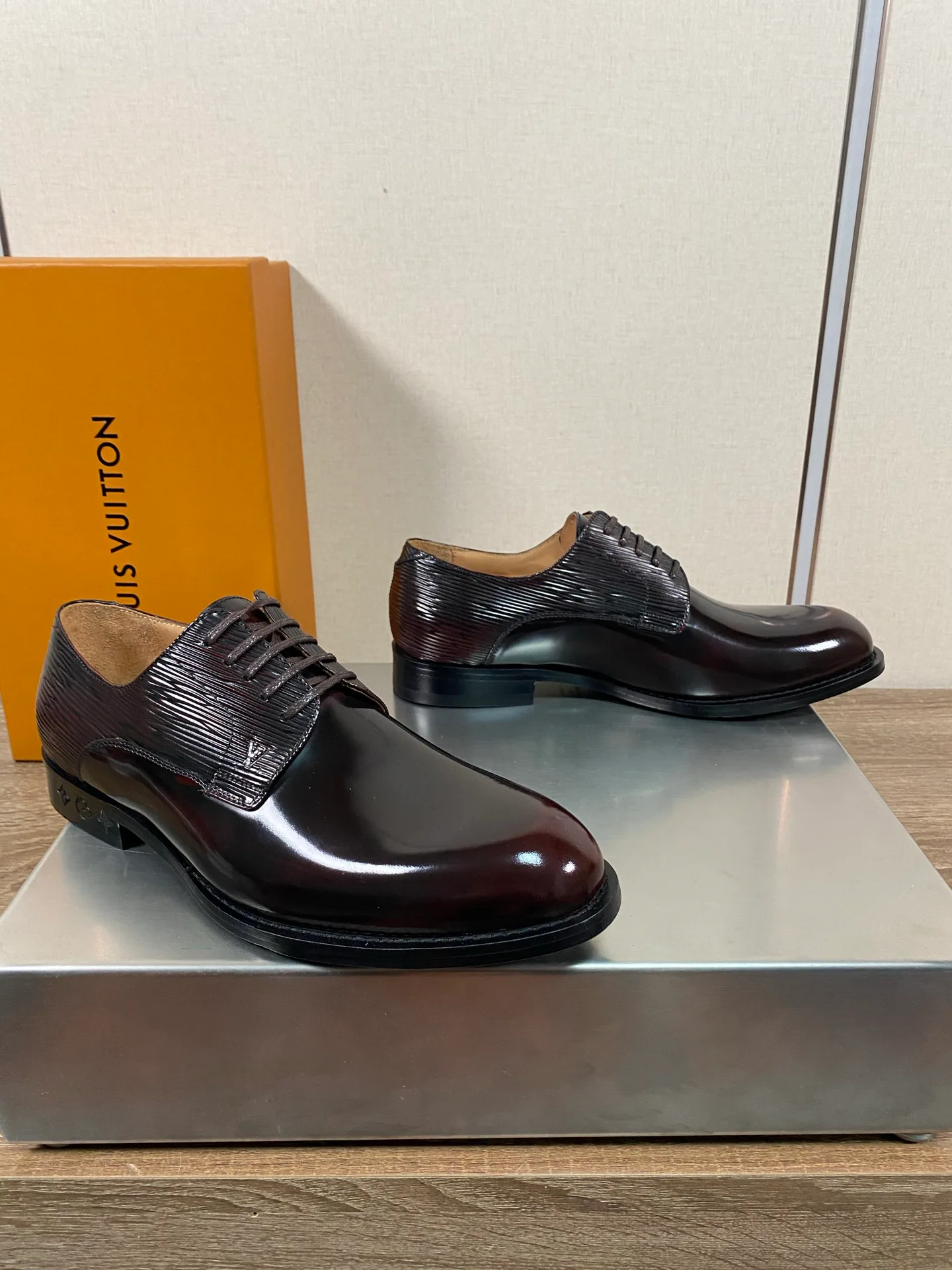 Лоферы И Туфли Мужские Louis Vuitton 18078682