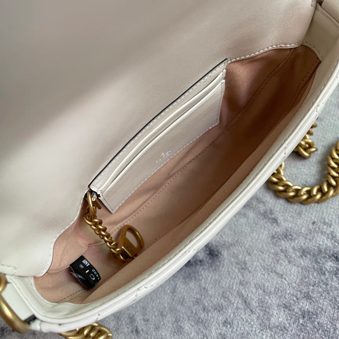 Классические Сумки Женские Gucci 10979015