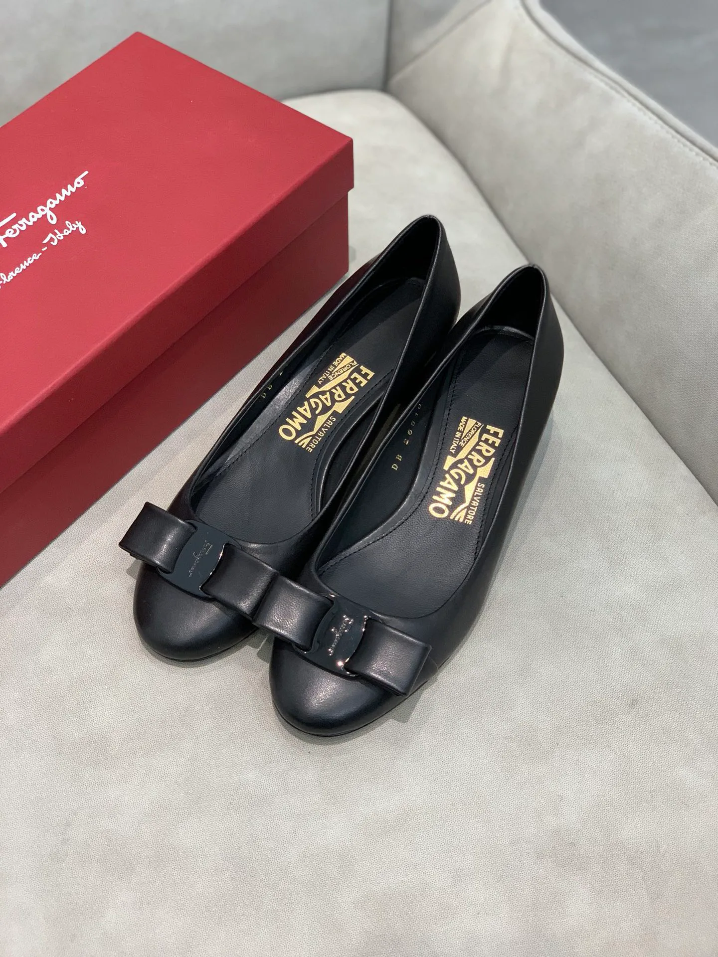 Туфли Женские Salvatore Ferragamo 11675495