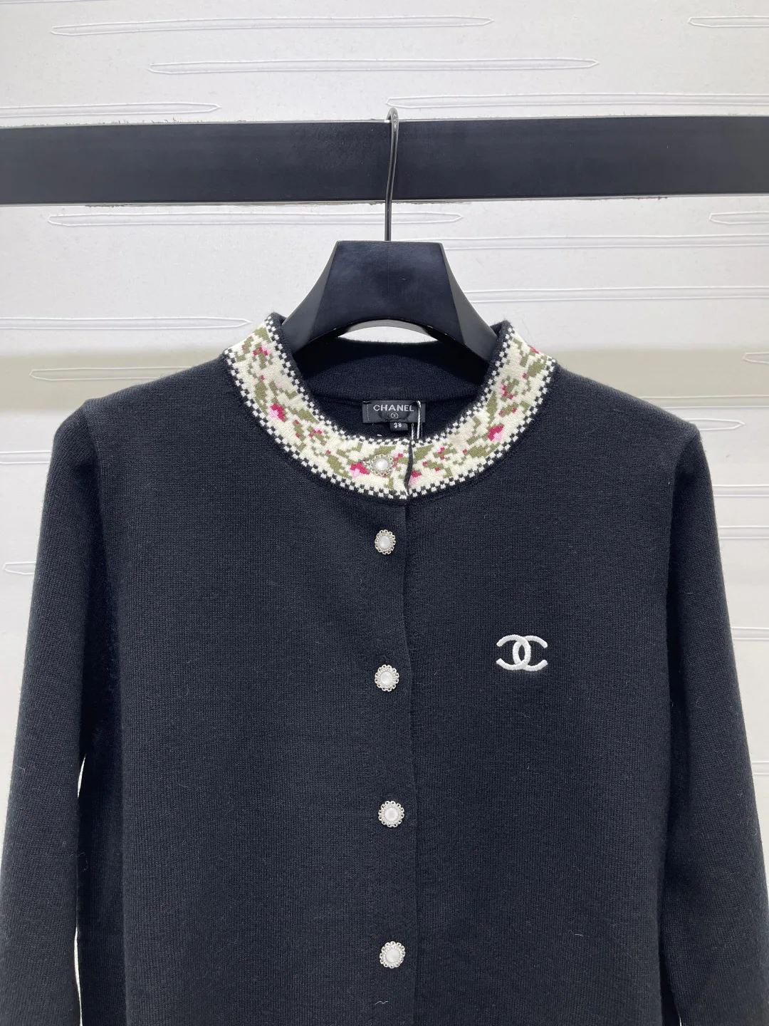 Джемперы И Свитеры Женские Chanel 18038632