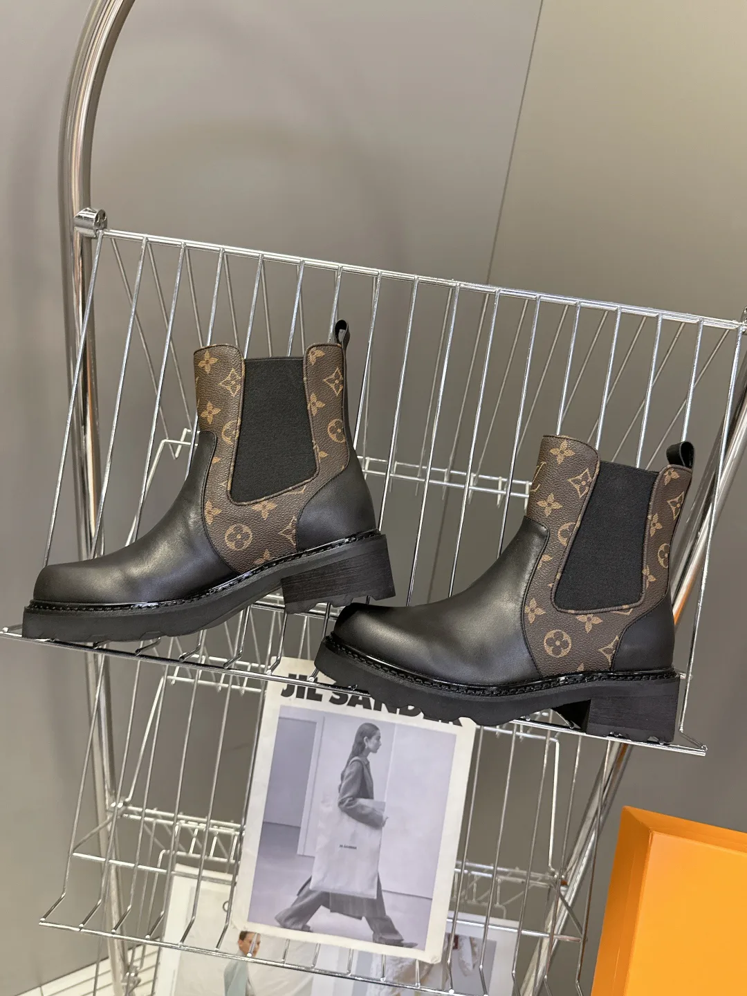 Ботинки Женские Louis Vuitton 114970