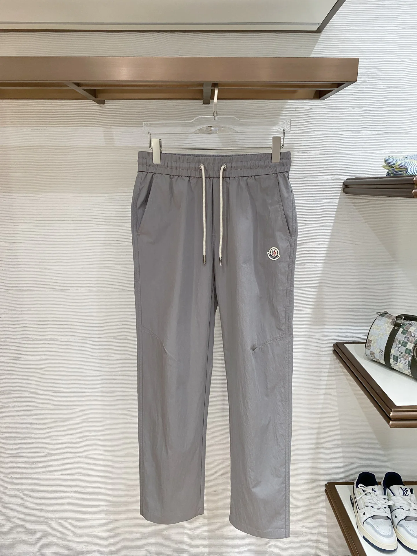 Куртки И Пуховики Мужские Moncler 11664738