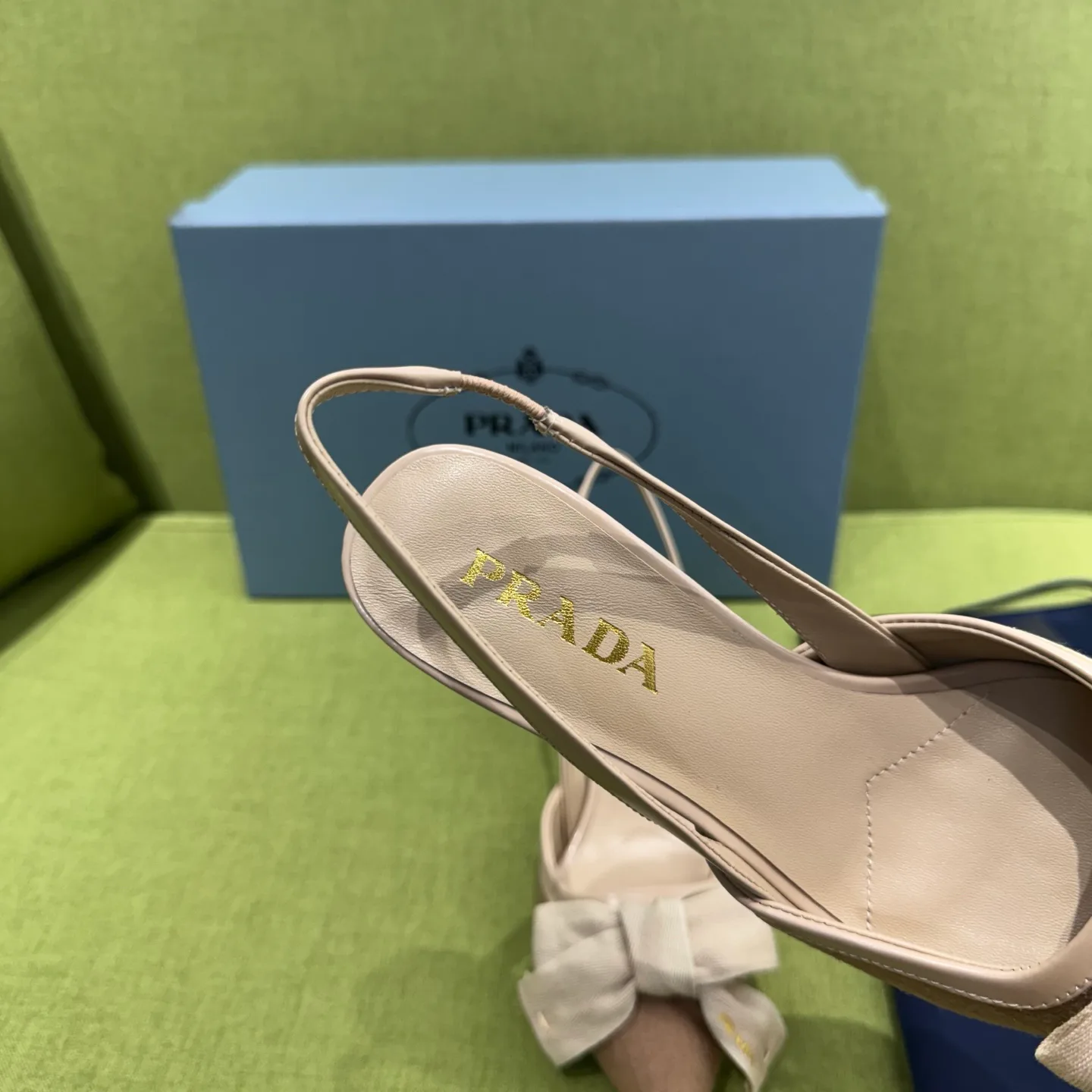 Туфли Женские Prada 18709011