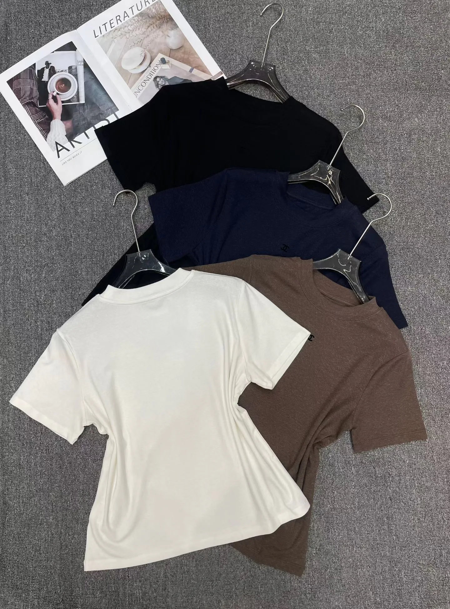 Футболки Женские Chanel 3405109