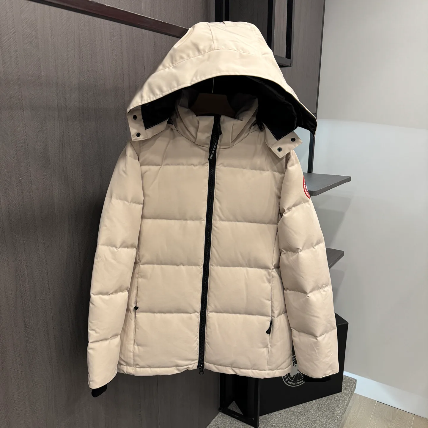 Куртки И Пуховики Женские Canada Goose 19763447
