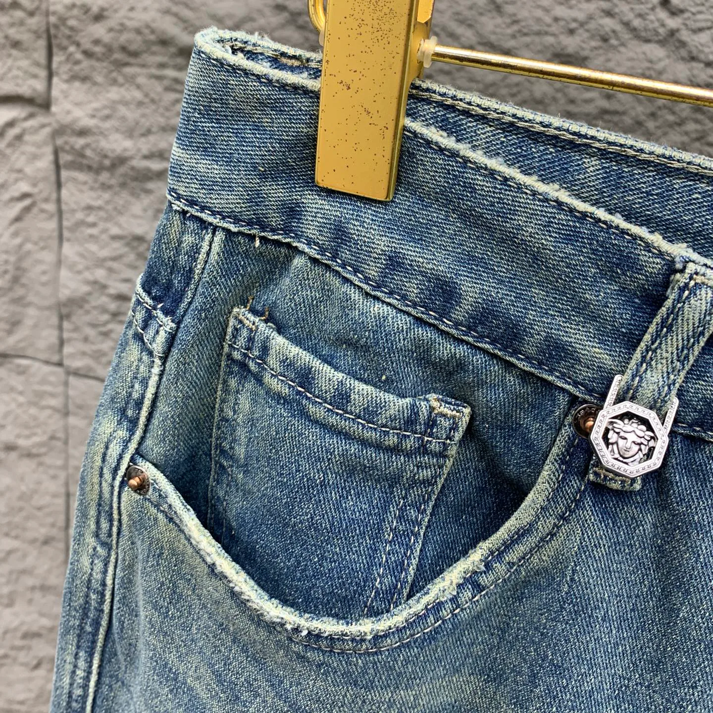 Джинсы Мужские Versace 18296265