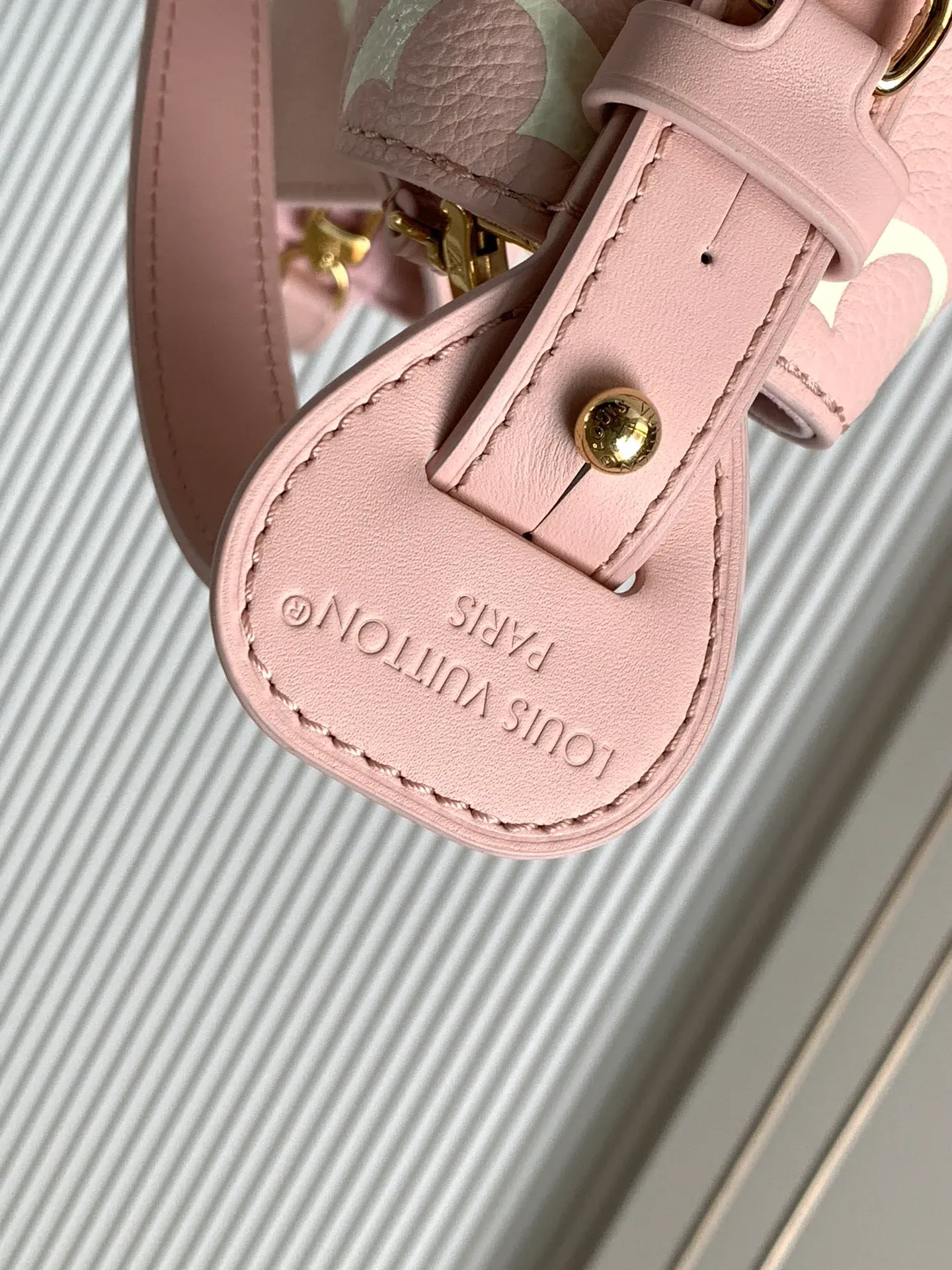 Классические Сумки Женские Louis Vuitton 3717895