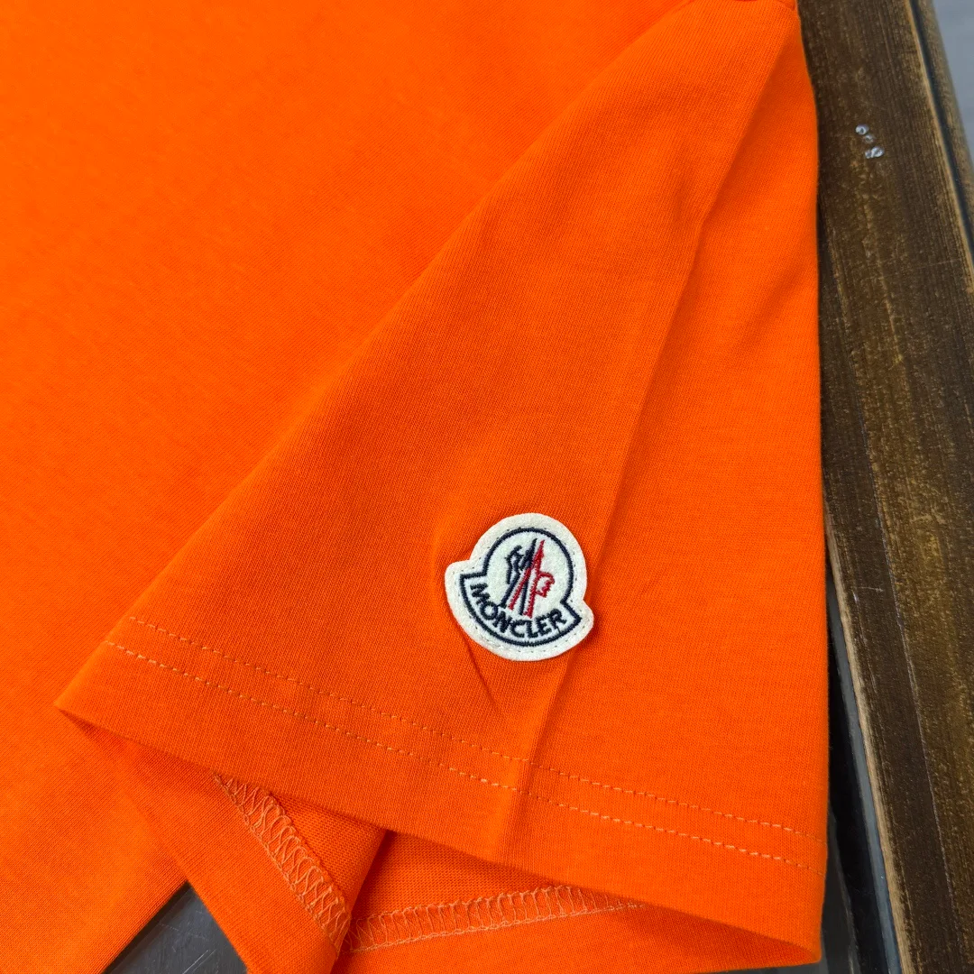 Футболки Женские Moncler 10292184