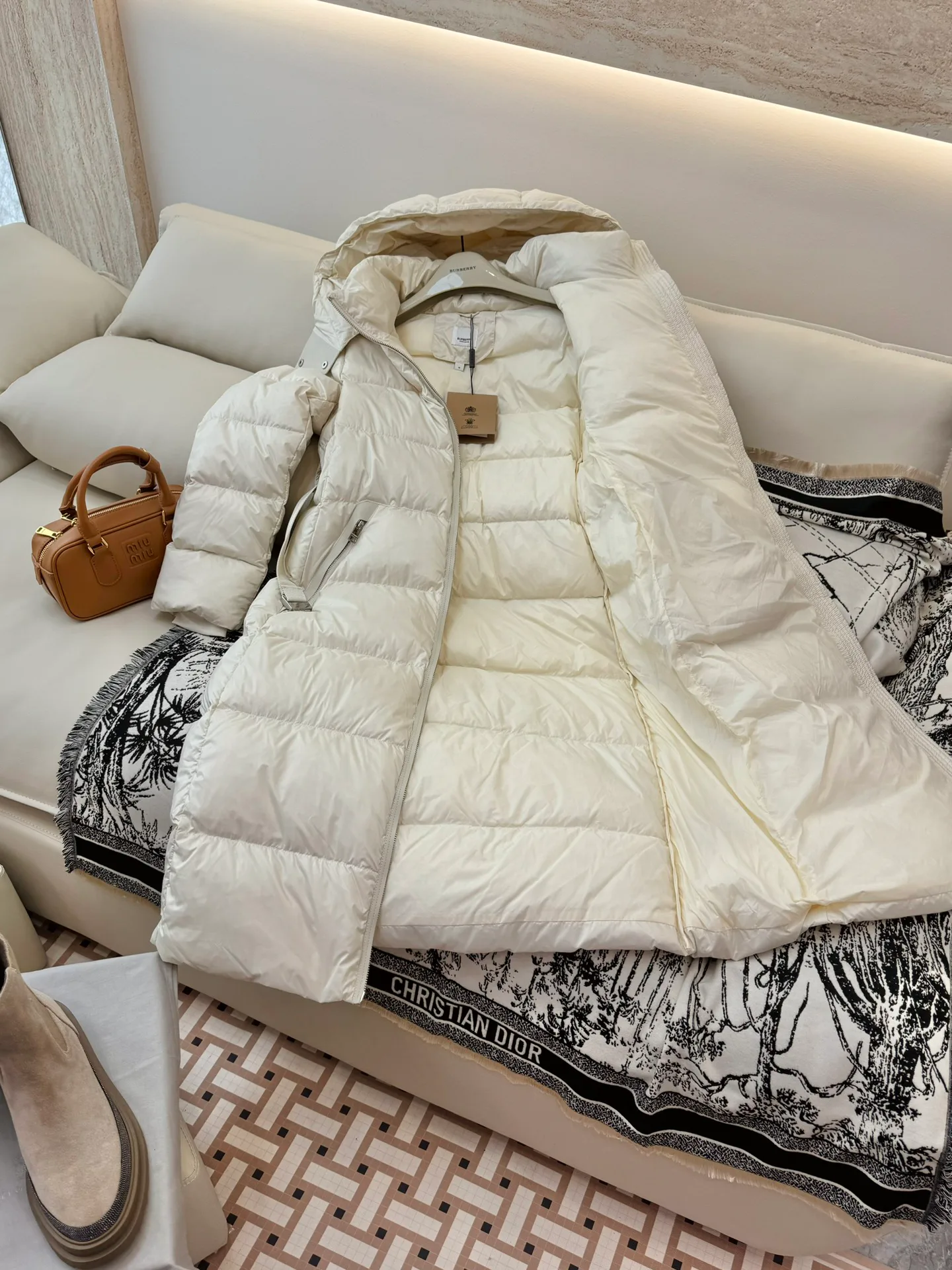 Куртки И Пуховики Женские Burberry 783200