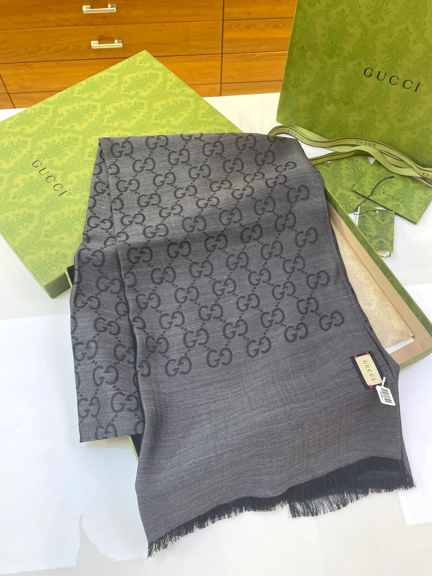 Шарфы Gucci 416814