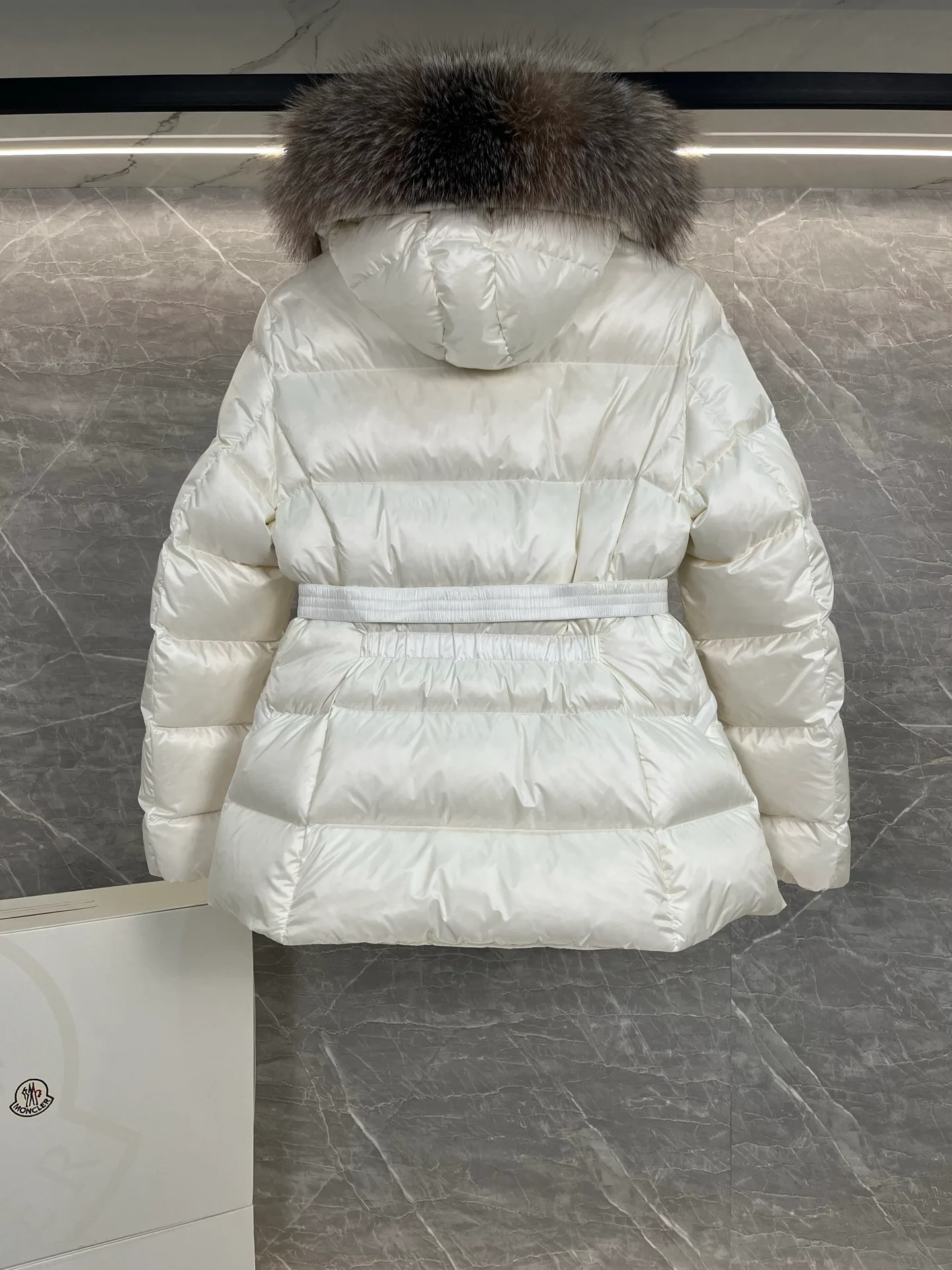 Куртки И Пуховики Женские Moncler 19256595