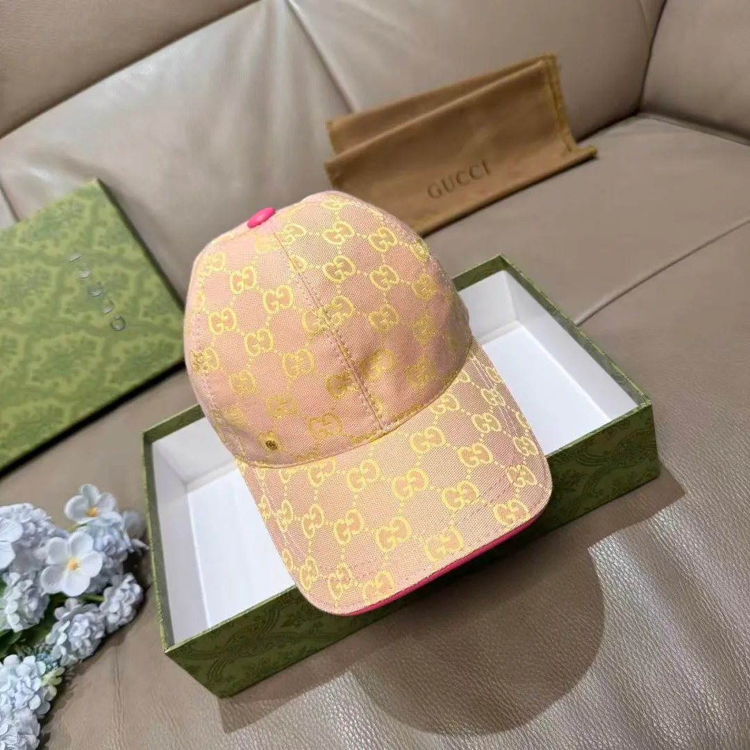 Головные Уборы Gucci 18347092