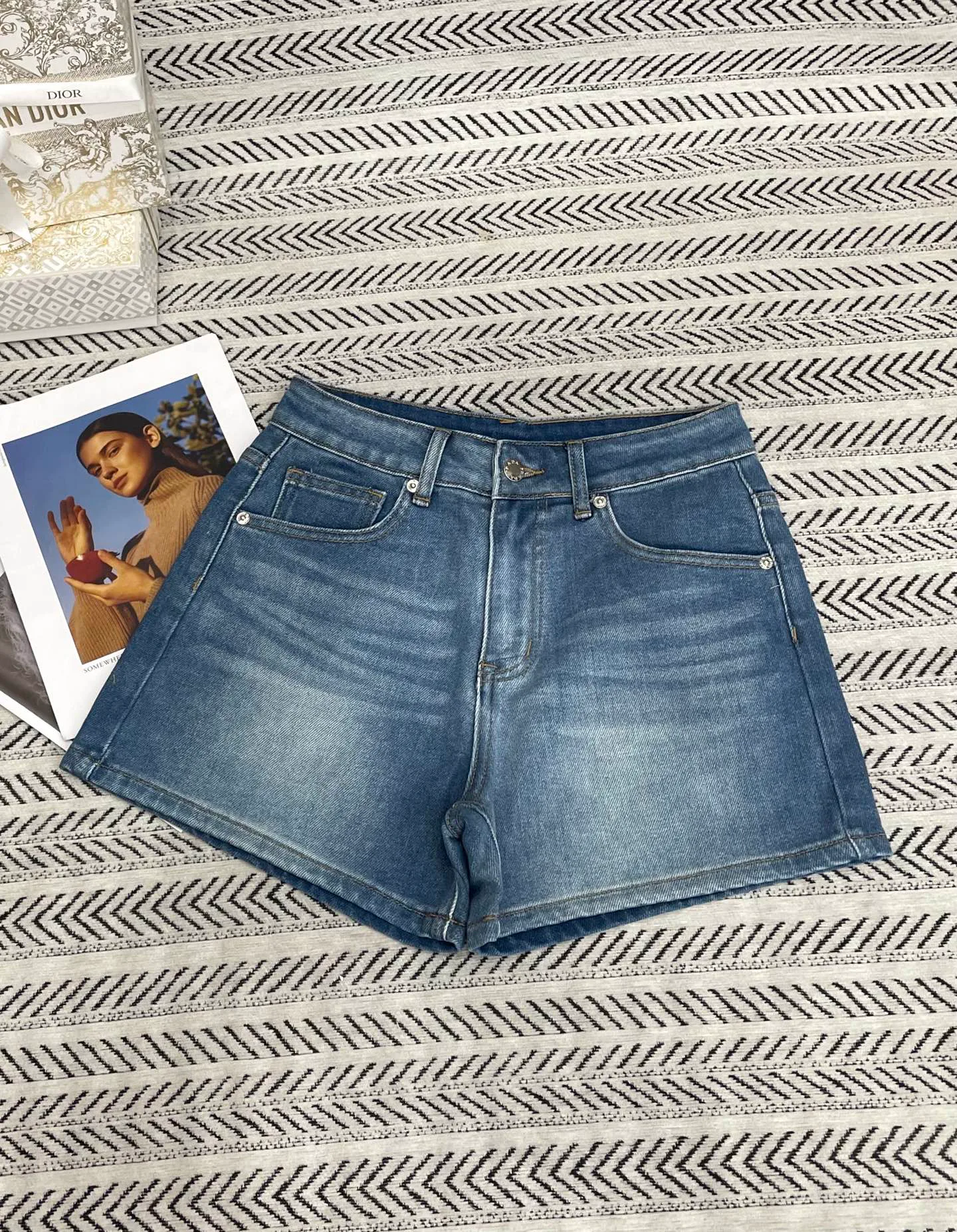 Шорты Женские Prada 11763862