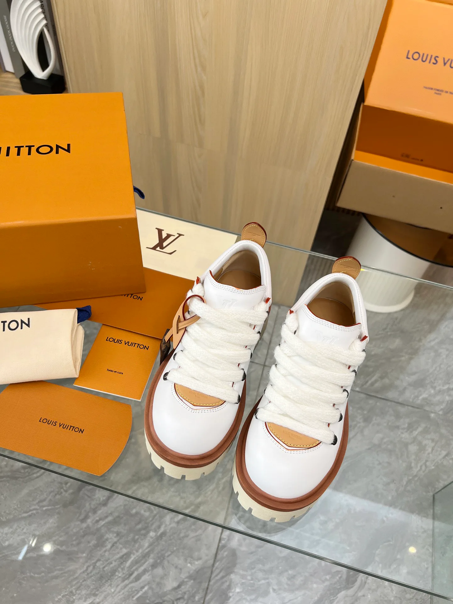 Ботинки Женские Louis Vuitton 1927464