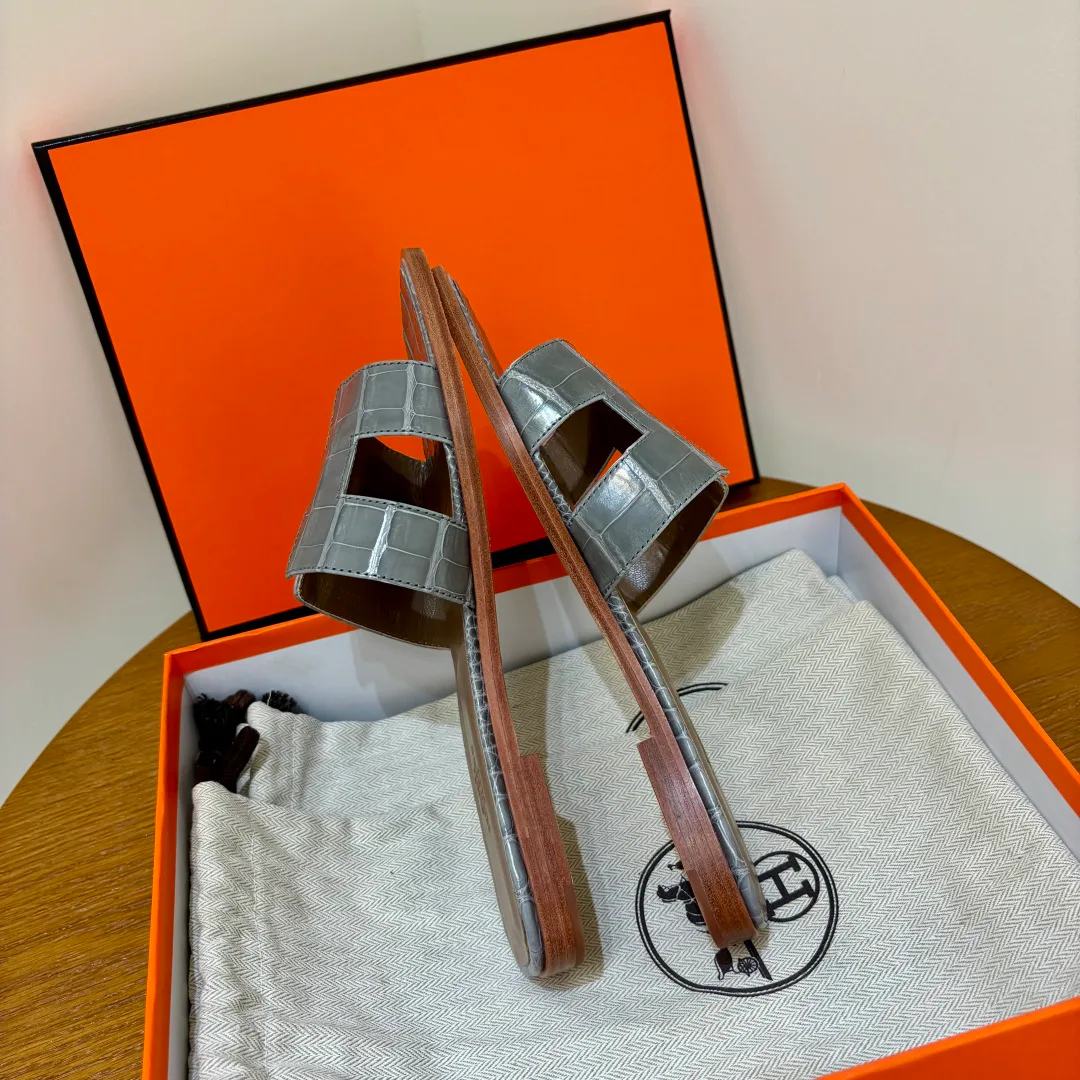 Шлепанцы Женские Hermes 4504066