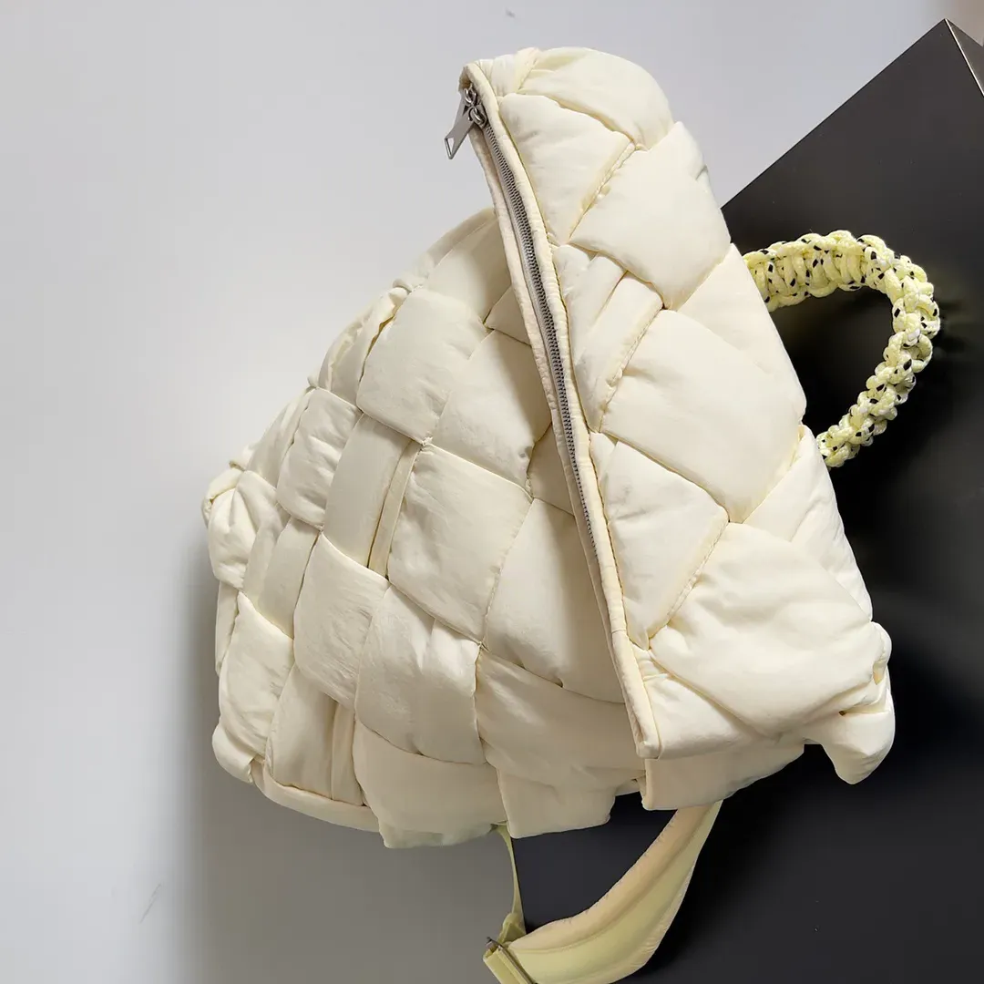 Рюкзаки Женские Bottega Veneta 760198