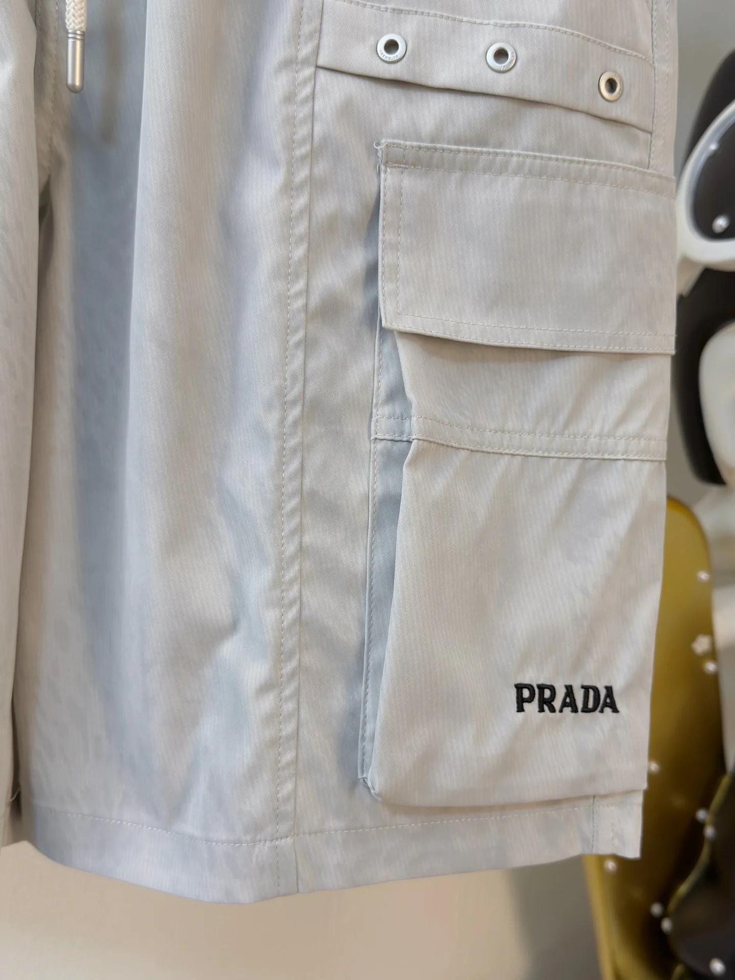 Шорты Мужские Prada 18296364