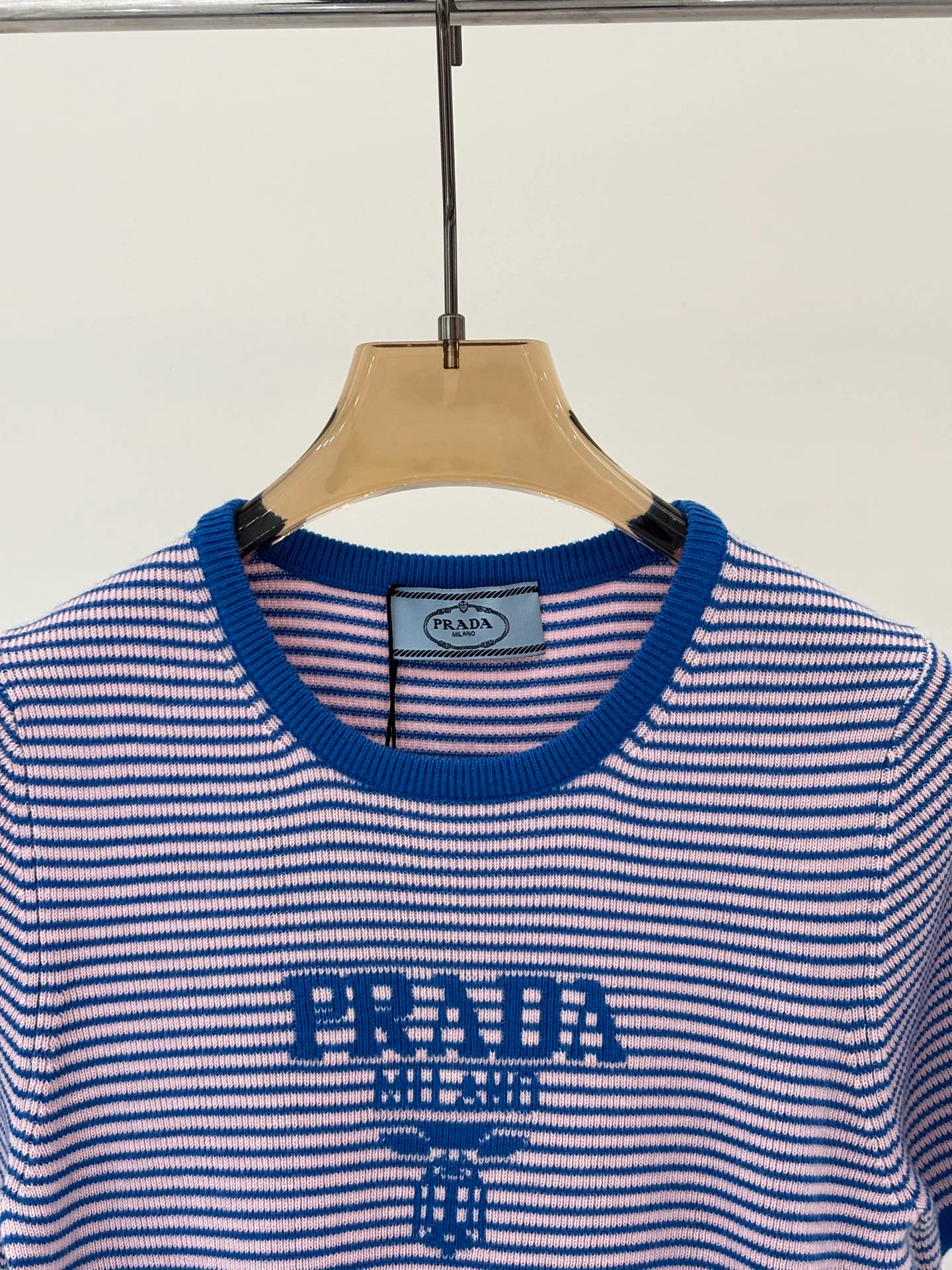 Футболки Женские Prada 10469923