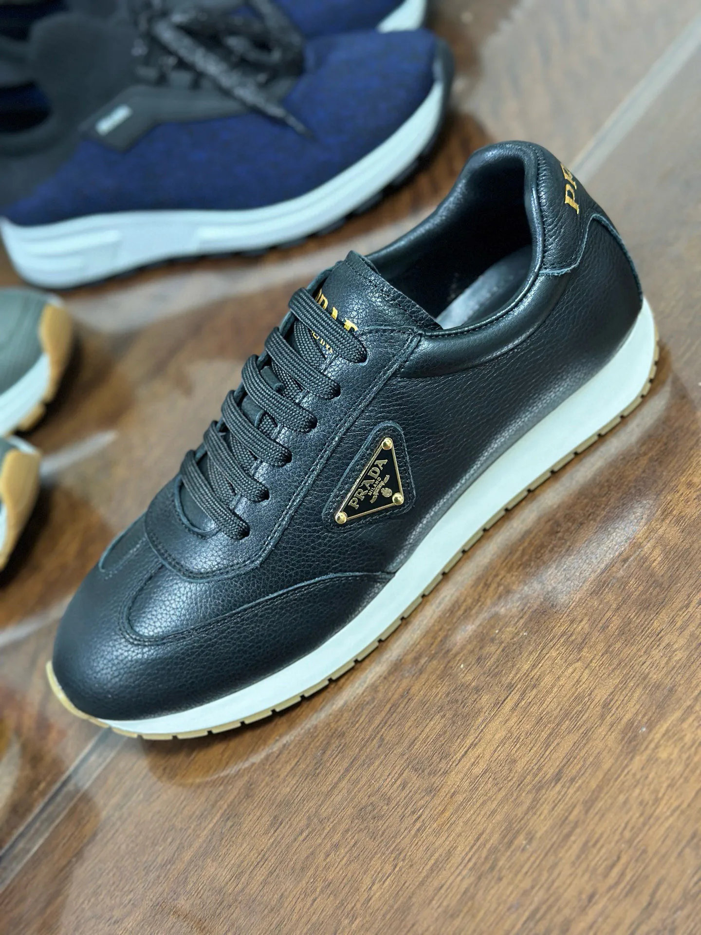 Кроссовки Мужские Prada 469793