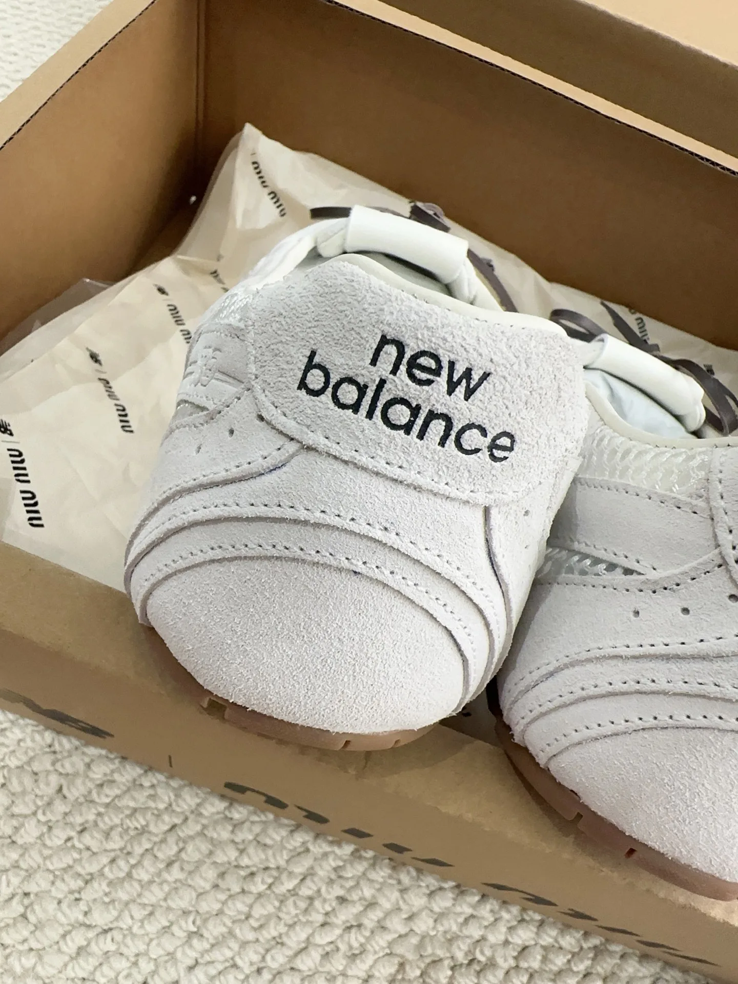 Кроссовки Женские New Balance 18041212