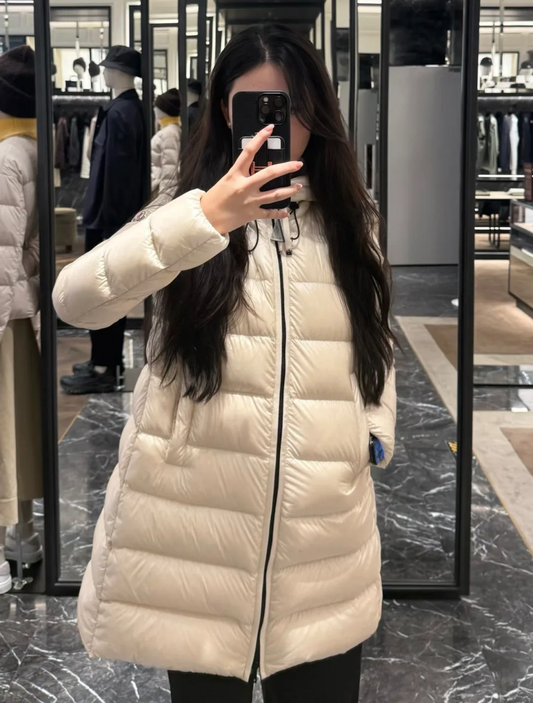 Куртки И Пуховики Женские Moncler 18725337