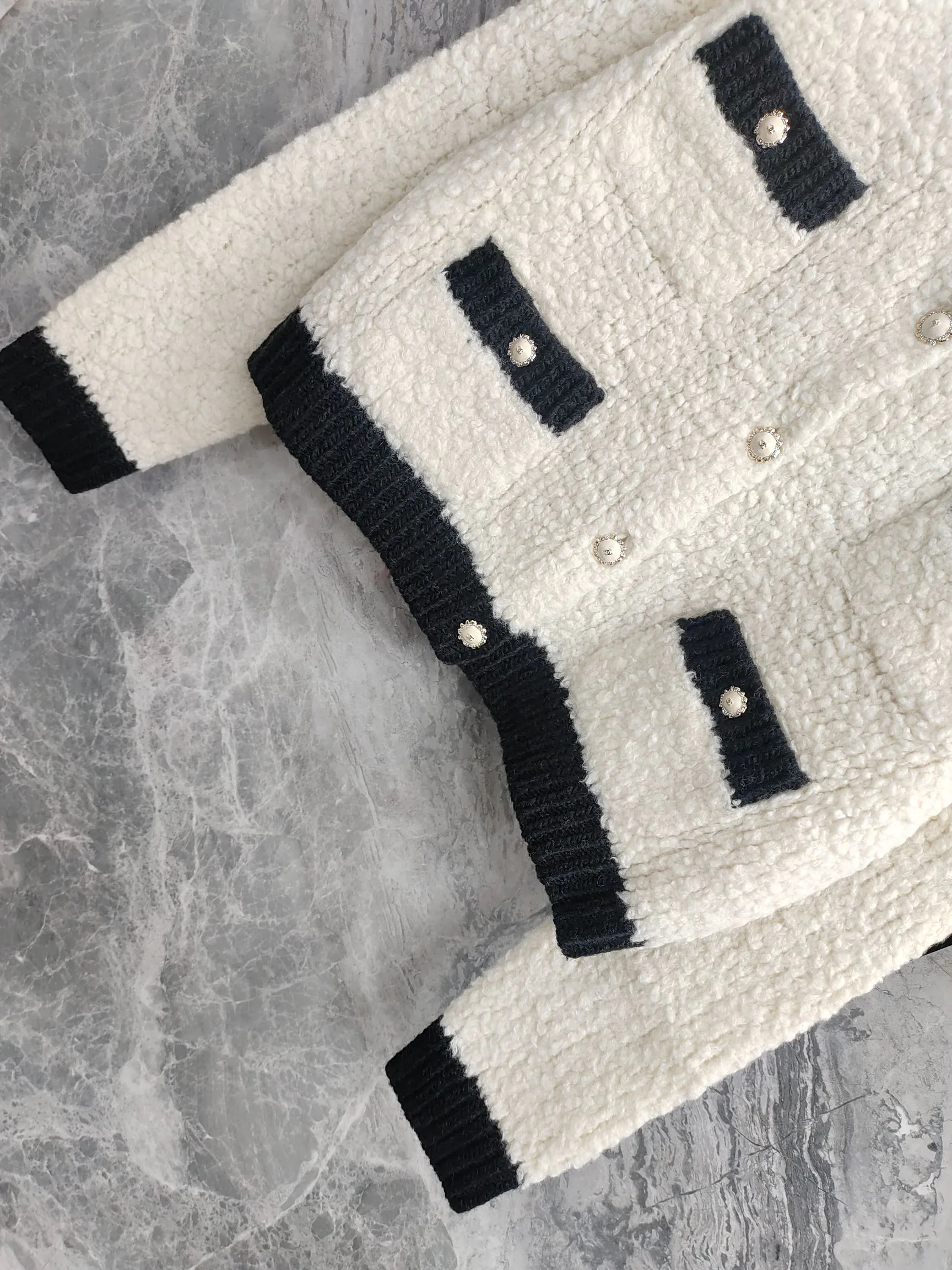 Джемперы И Свитеры Женские Chanel 9859131