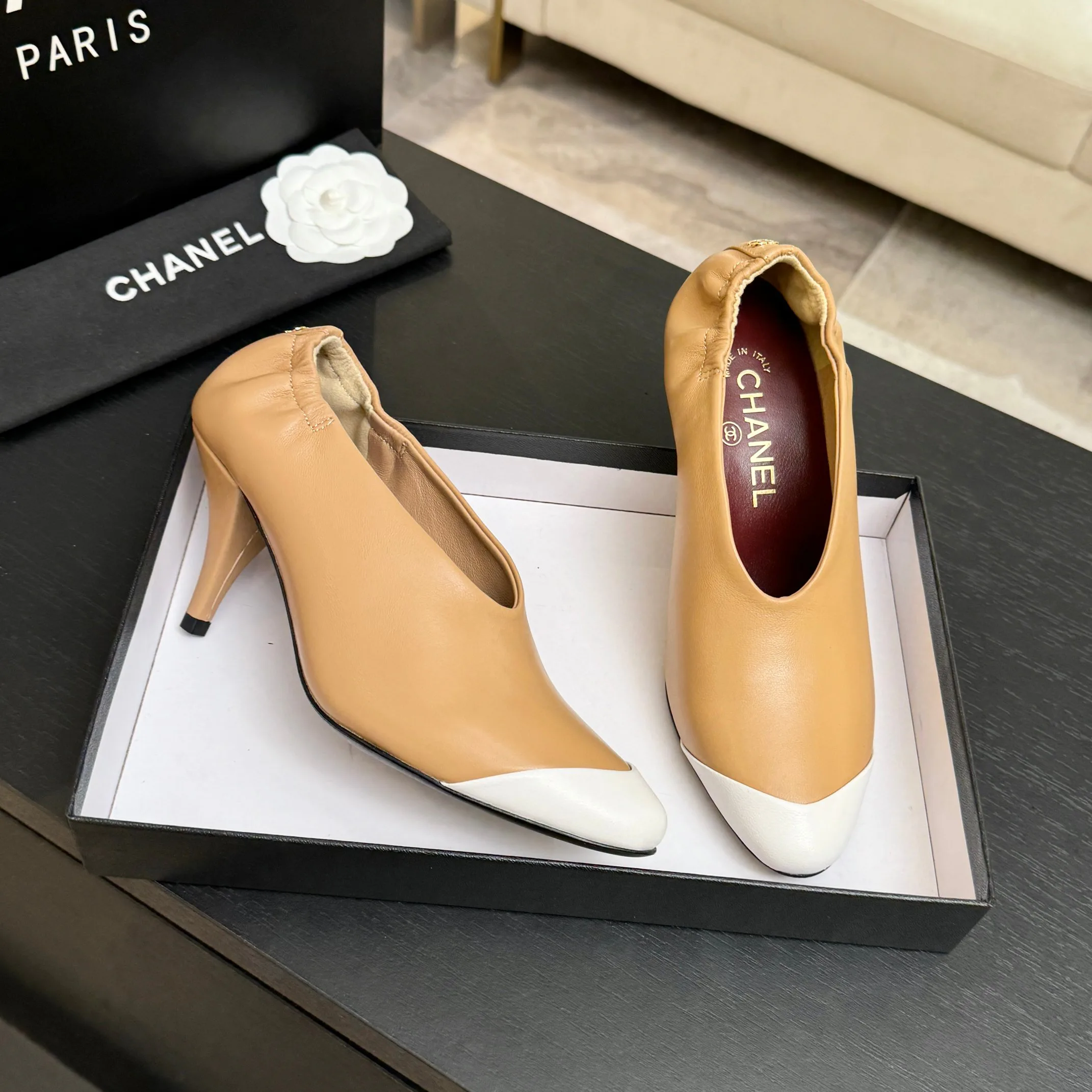 Туфли Женские Chanel 19339378