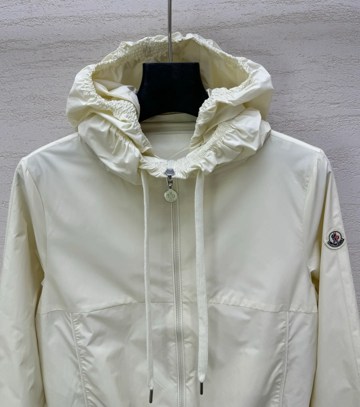 Куртки И Пуховики Женские Moncler 11513437