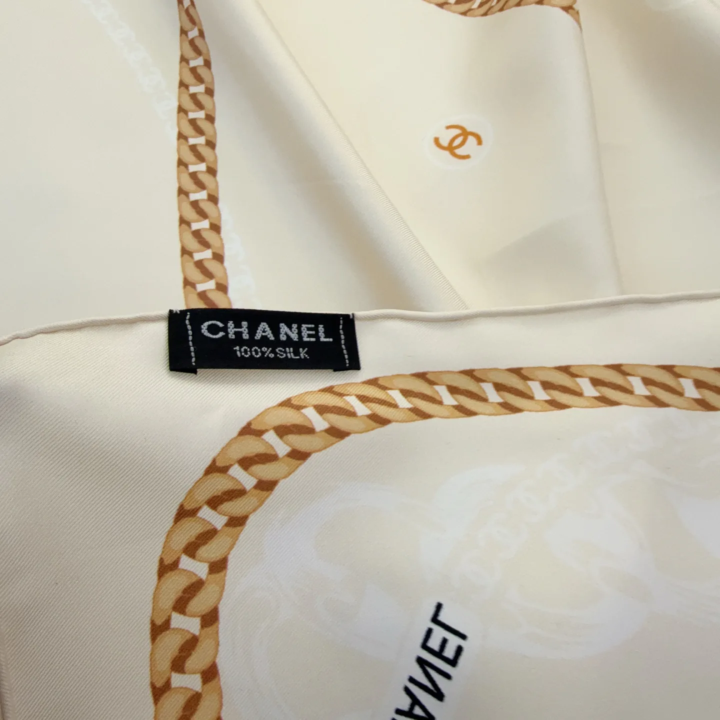 Платки Chanel 14543733