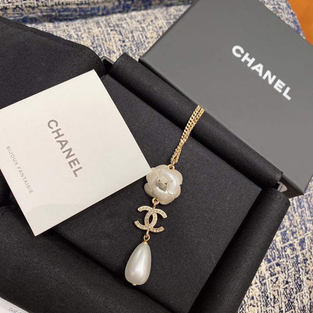 Бижутерия Chanel 1061597