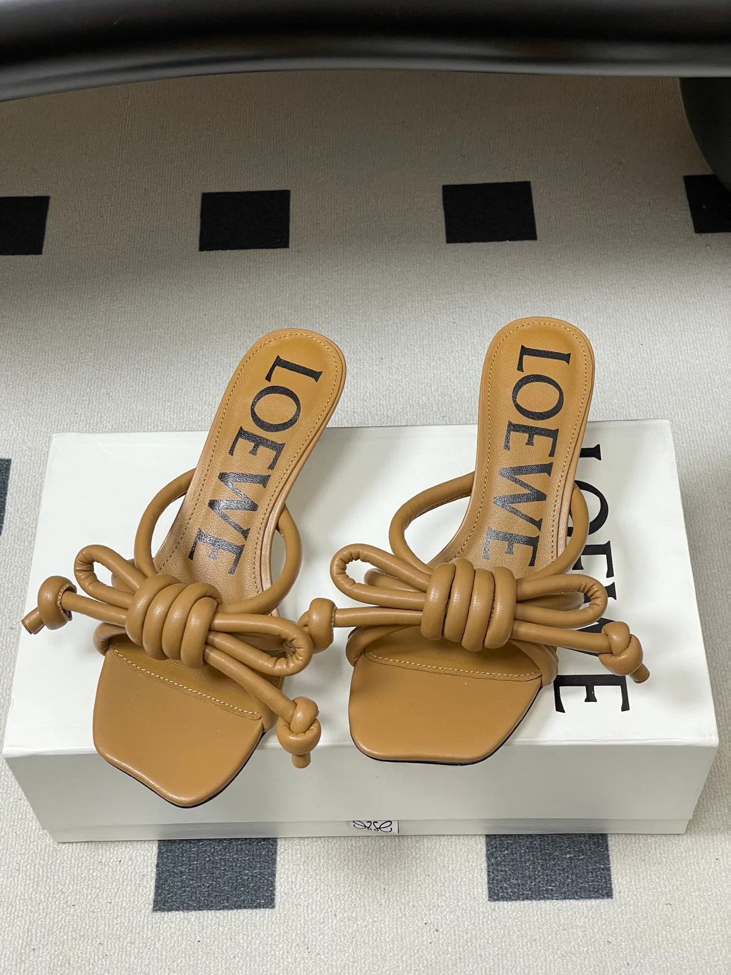 Босоножки Женские Loewe 11449281