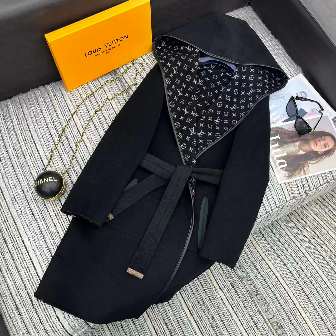 Пальто Женские Louis Vuitton 6486841