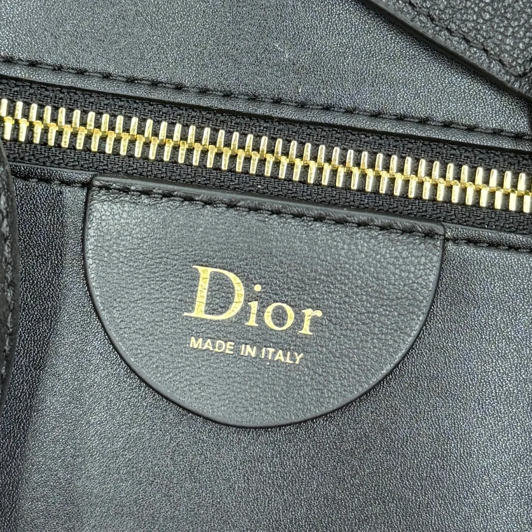Классические Сумки Женские Christian Dior 11905756