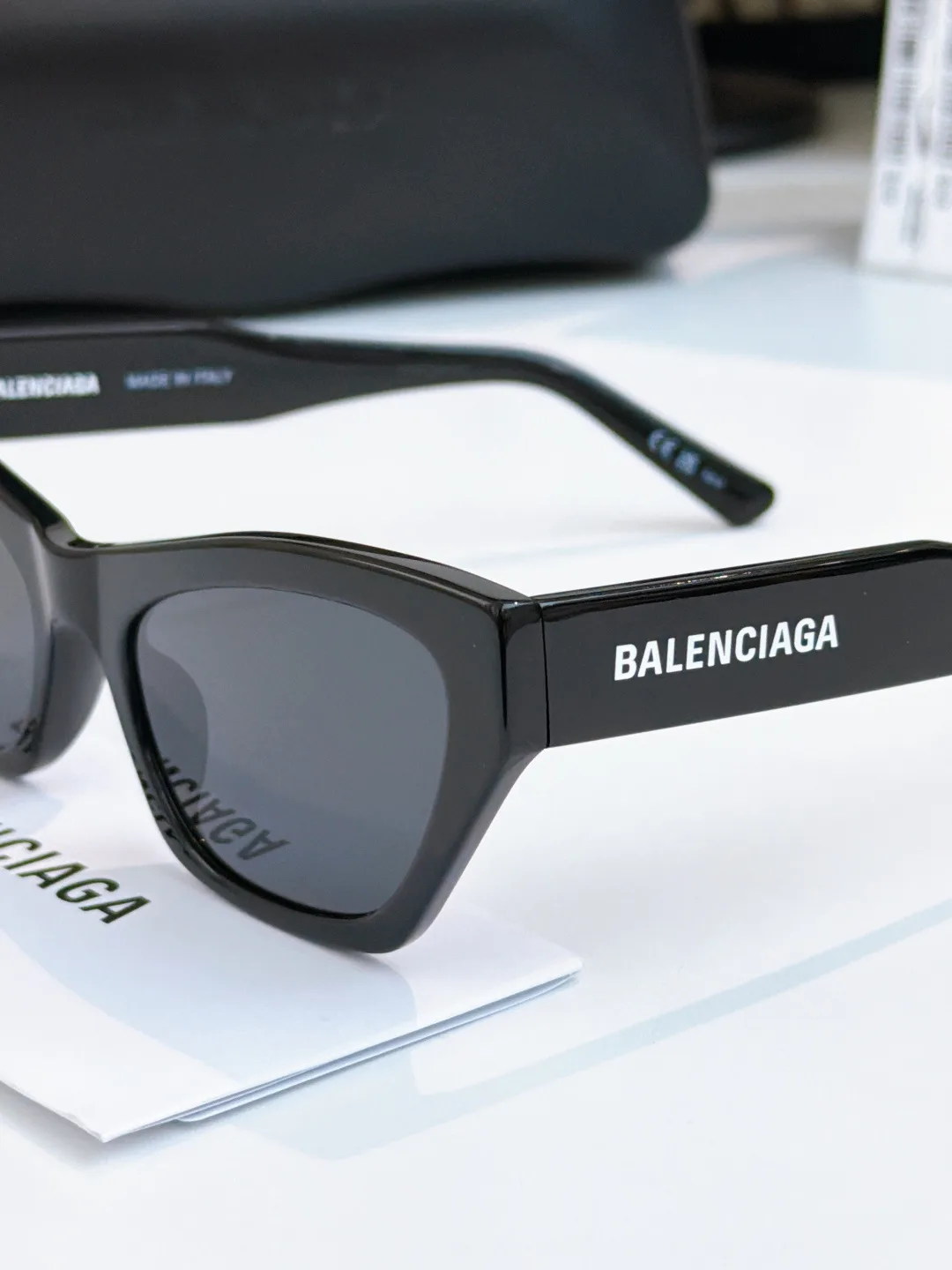 Очки Balenciaga 11431546