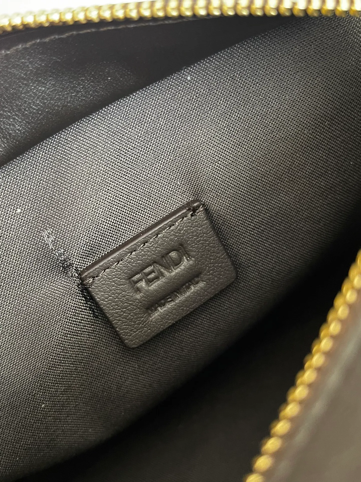 Классические Сумки Женские Fendi 10644795