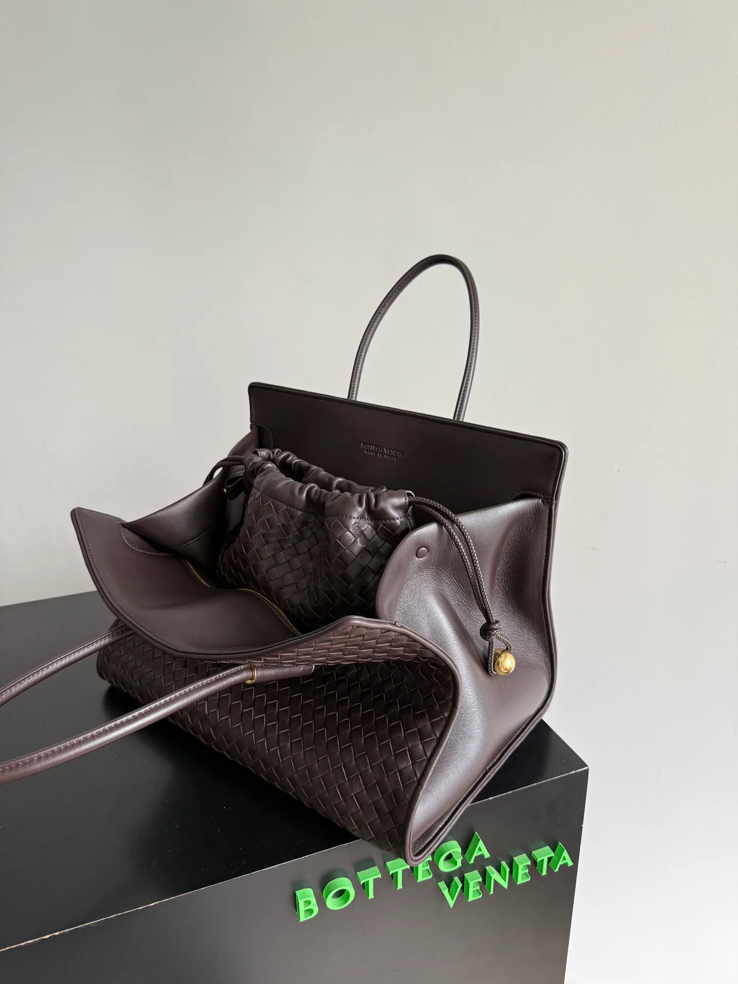 Классические Сумки Женские Bottega Veneta 12214531