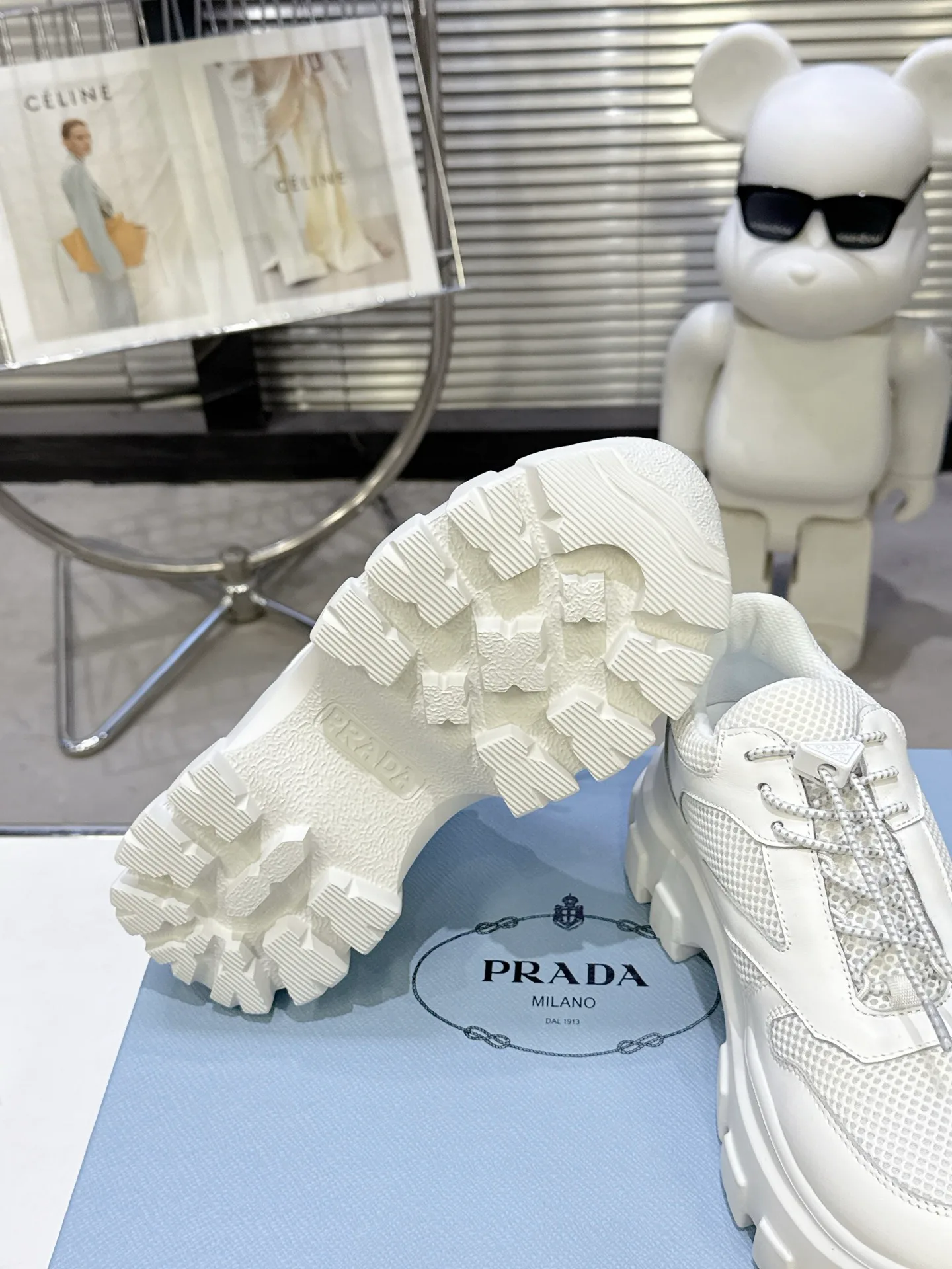 Кроссовки Женские Prada 17371777