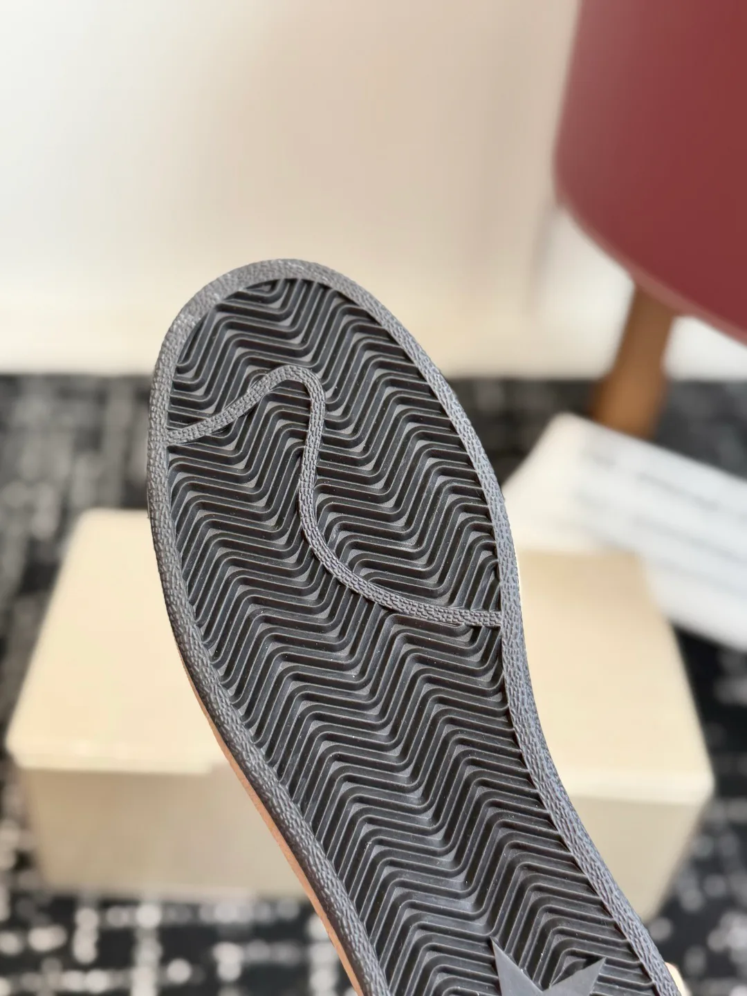 Кроссовки Женские Golden Goose 18305935