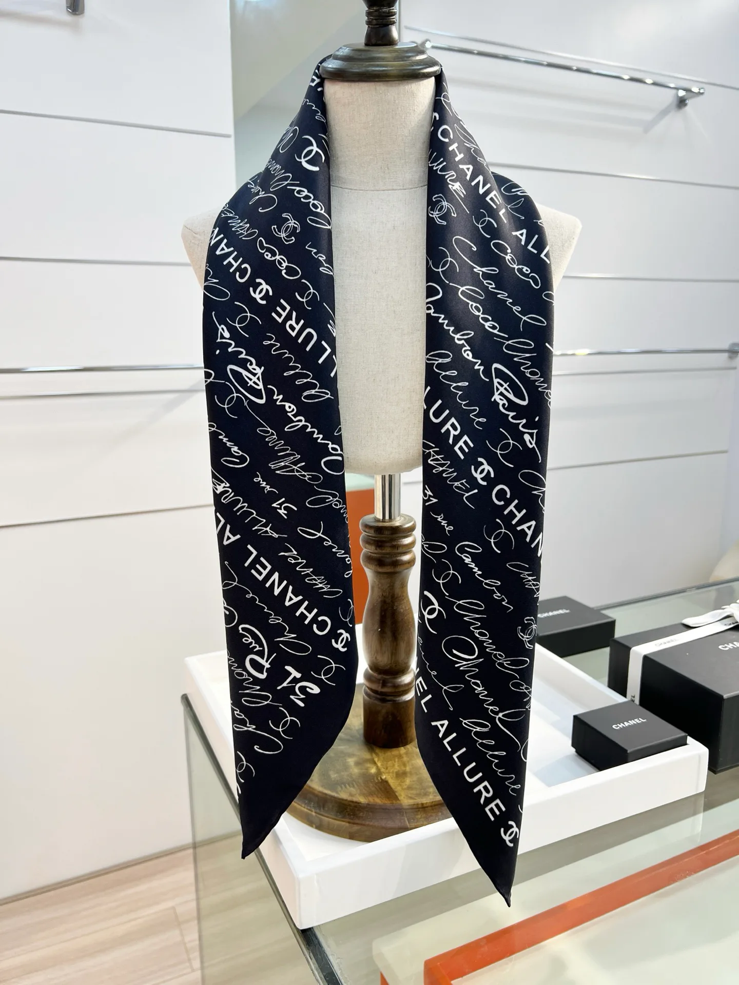 Платки Chanel 11503427