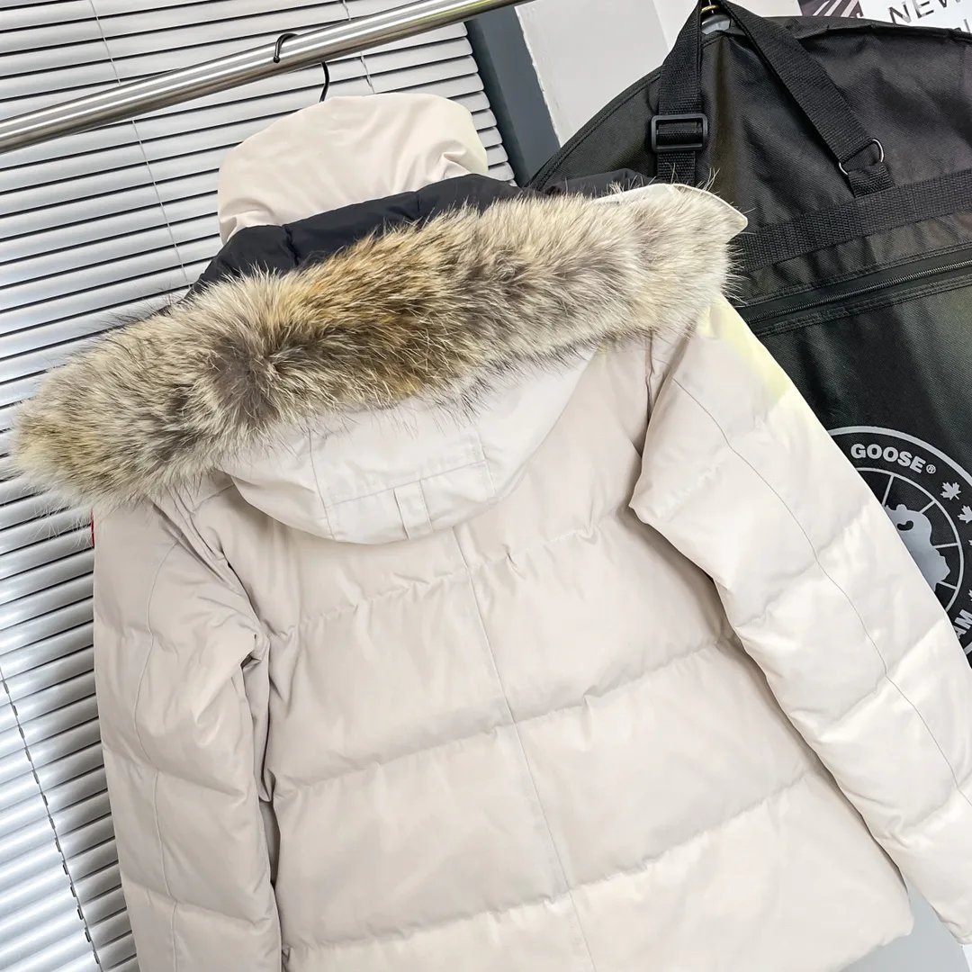 Куртки И Пуховики Женские Canada Goose 798385