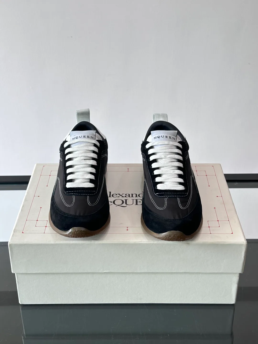 Кроссовки Женские Alexander Mcqueen 11228447