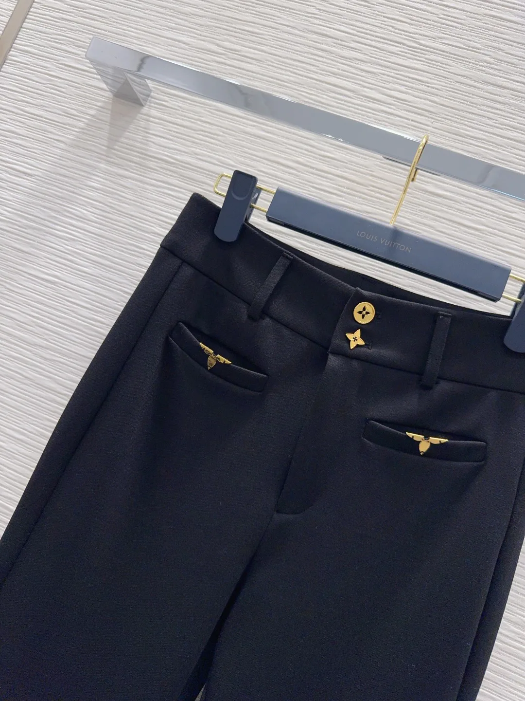 Брюки Женские Louis Vuitton 19284140