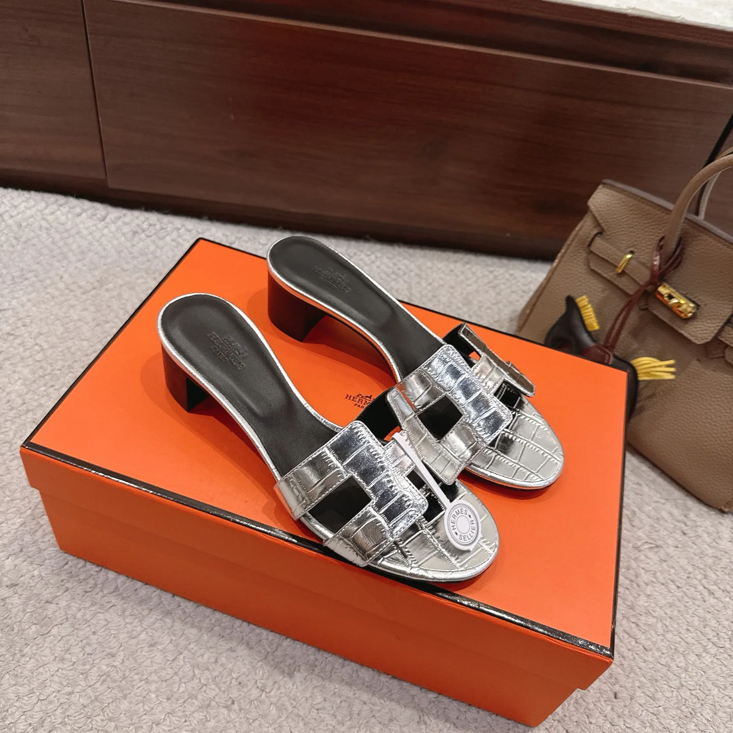 Босоножки Женские Hermes 17480688