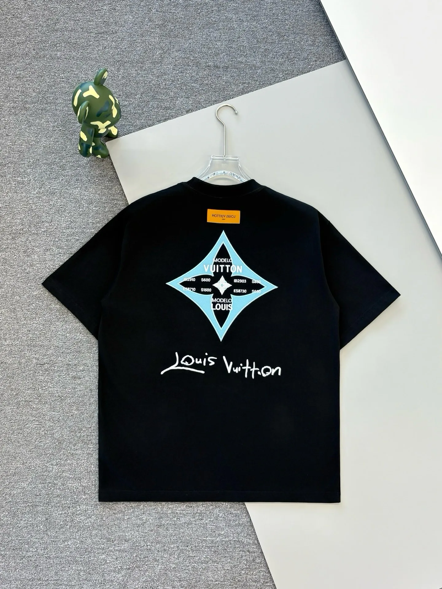 Футболки Женские Louis Vuitton 11411227