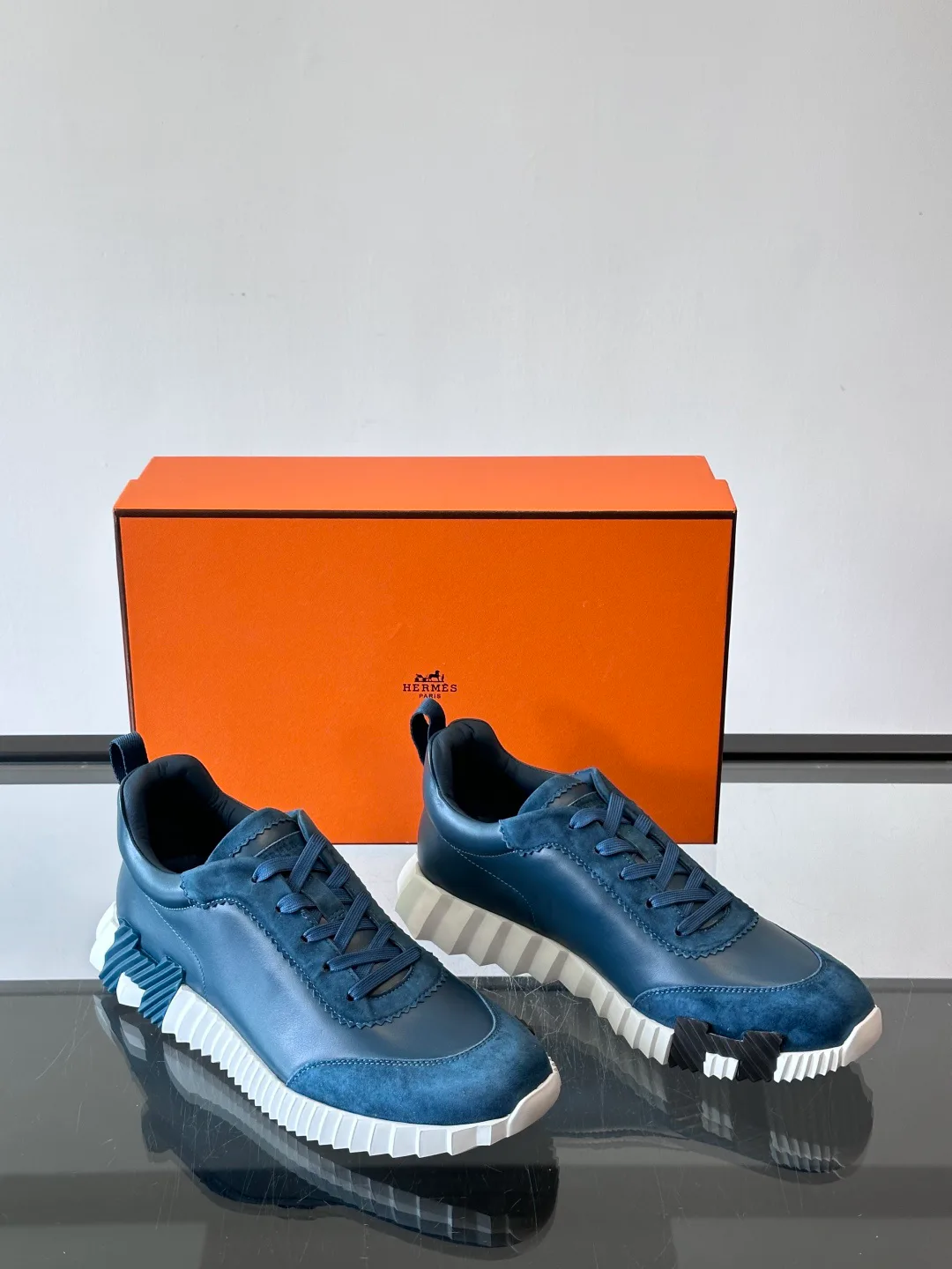 Кроссовки Женские Hermes 367157