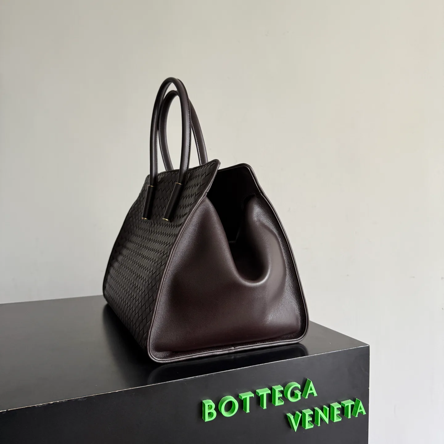 Классические Сумки Женские Bottega Veneta 11767712