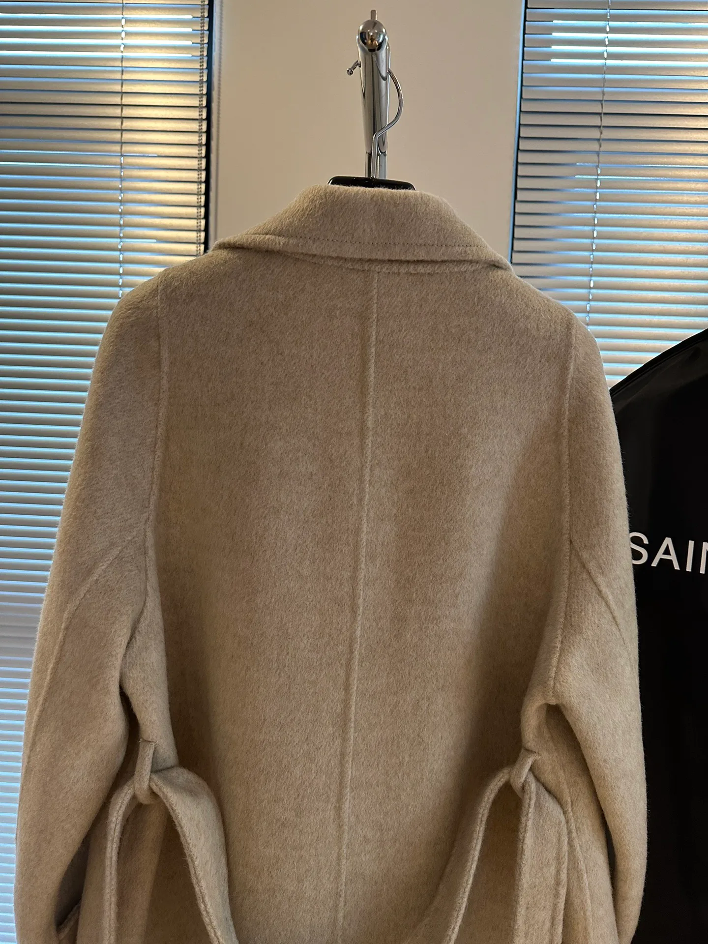 Пальто Женские Saint Laurent 18530521