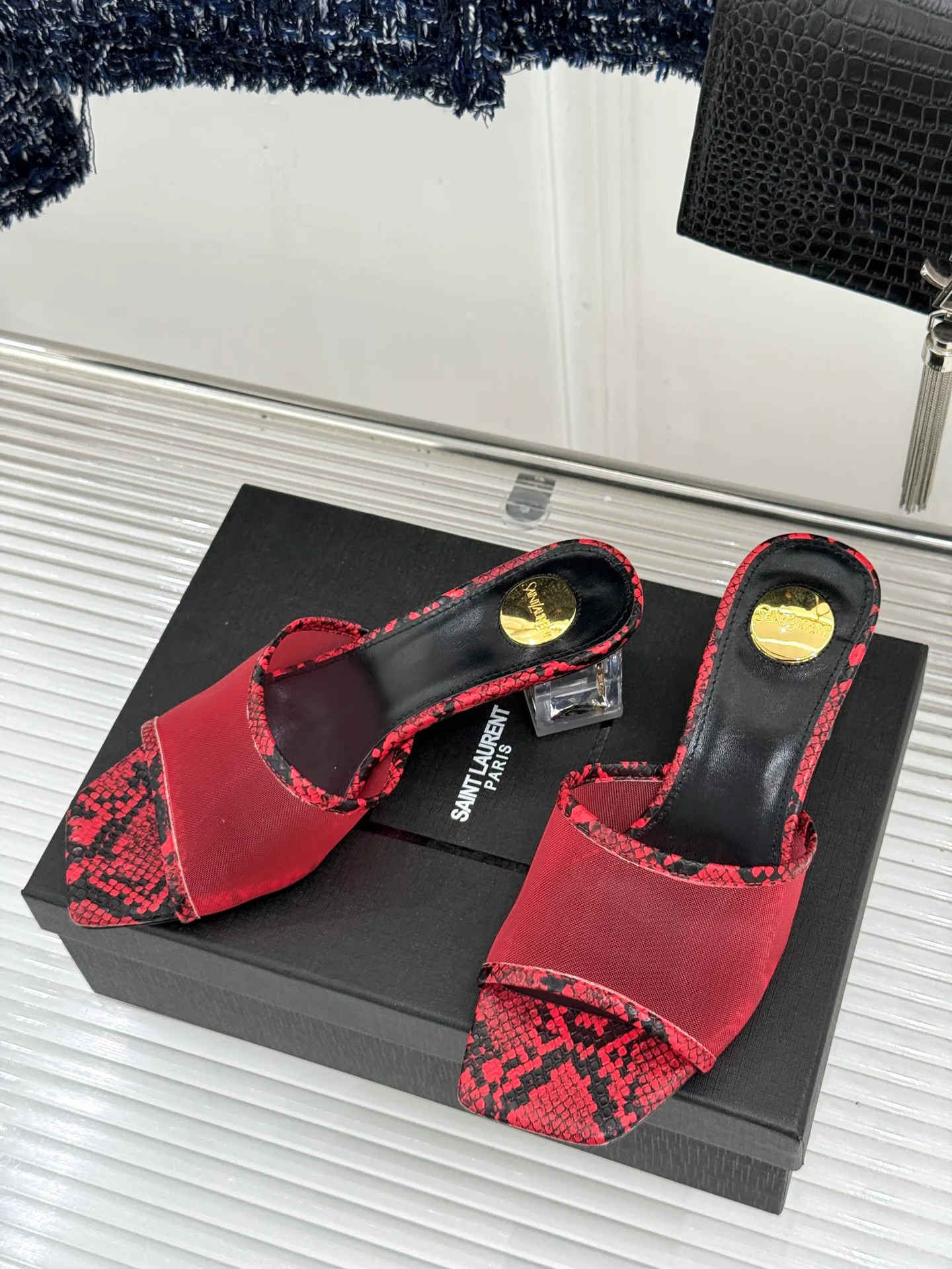 Босоножки Женские Saint Laurent 17024886