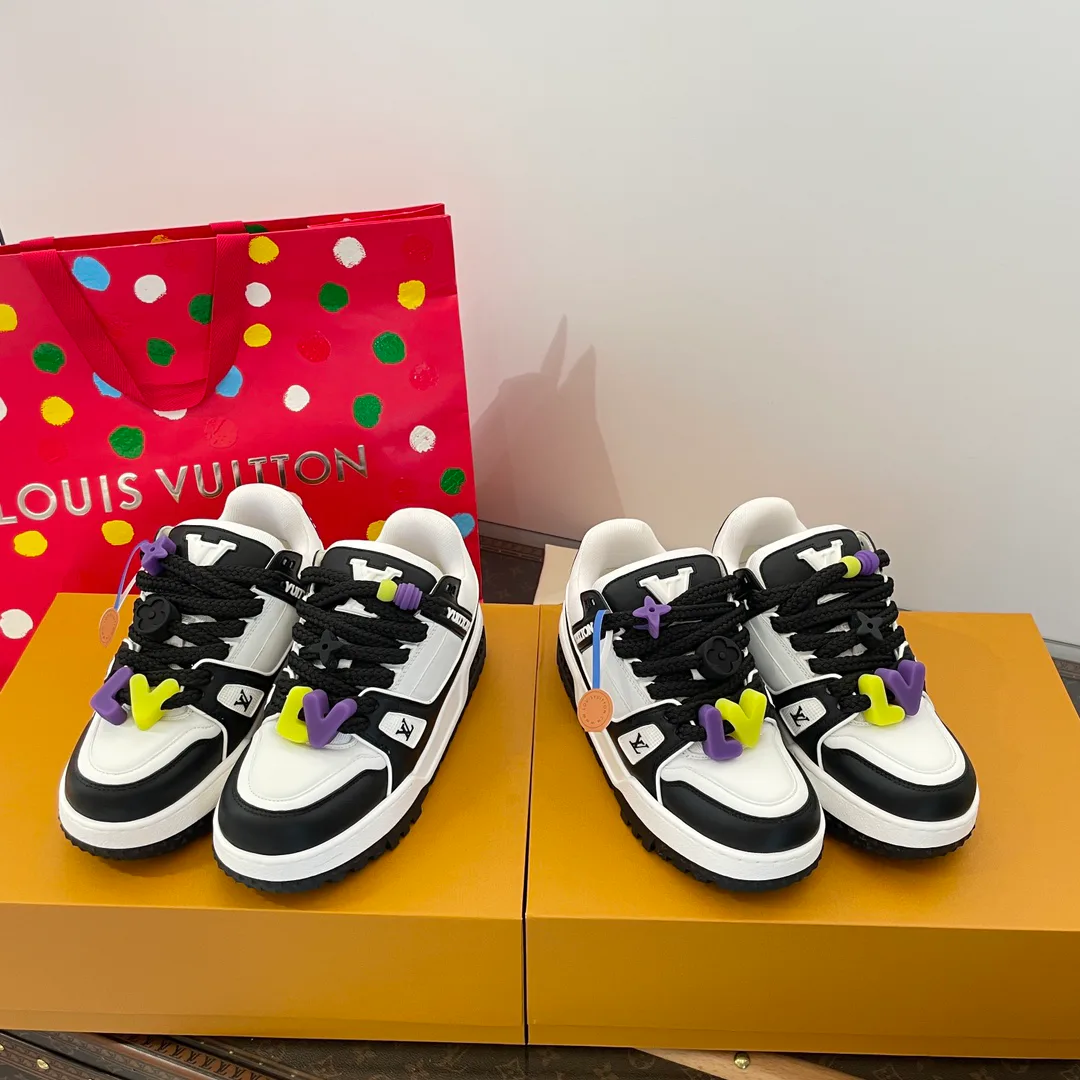 Кроссовки Женские Louis Vuitton 3438784