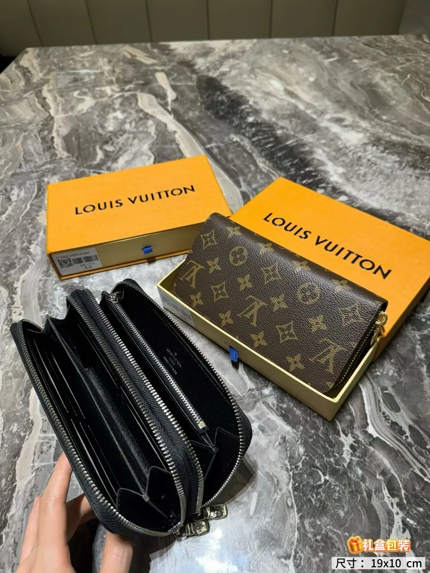 Клатчи Женские Louis Vuitton 18013770